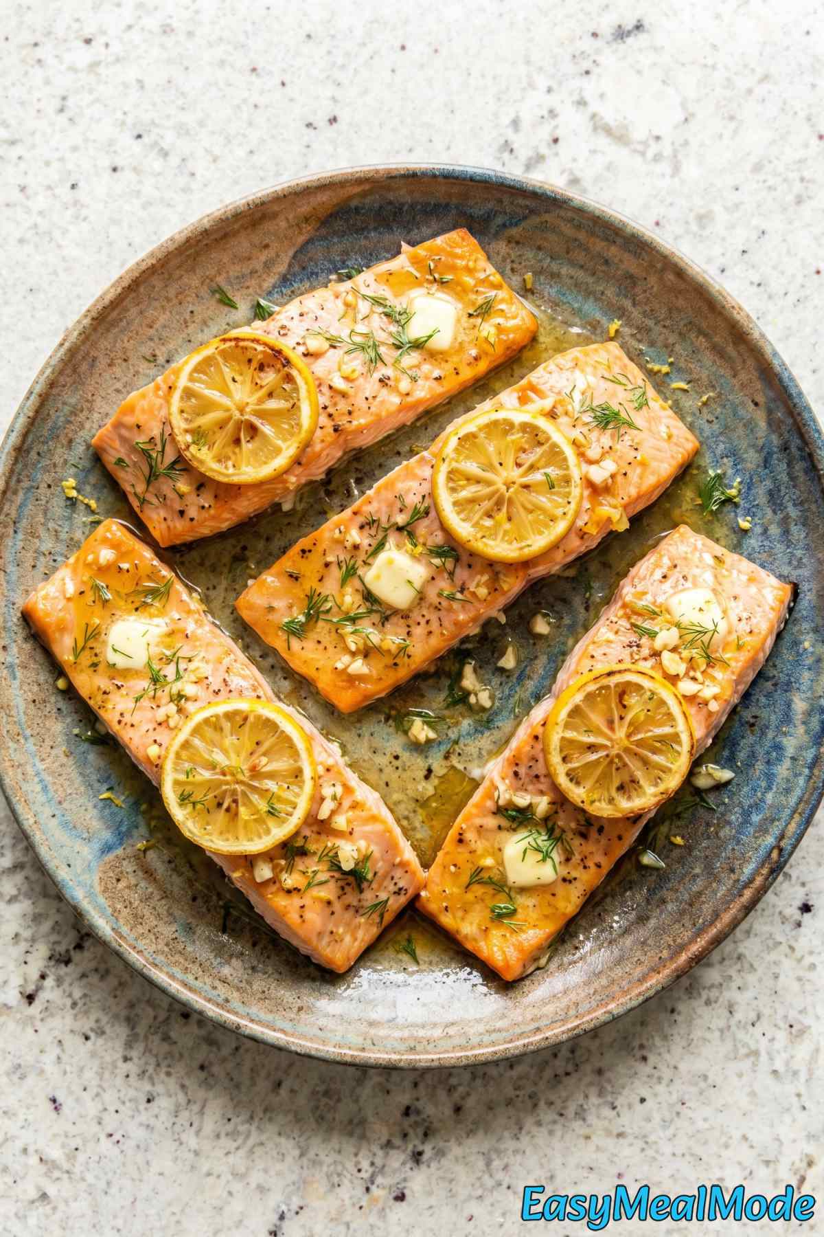Savory baked salmon with zesty lemon dill