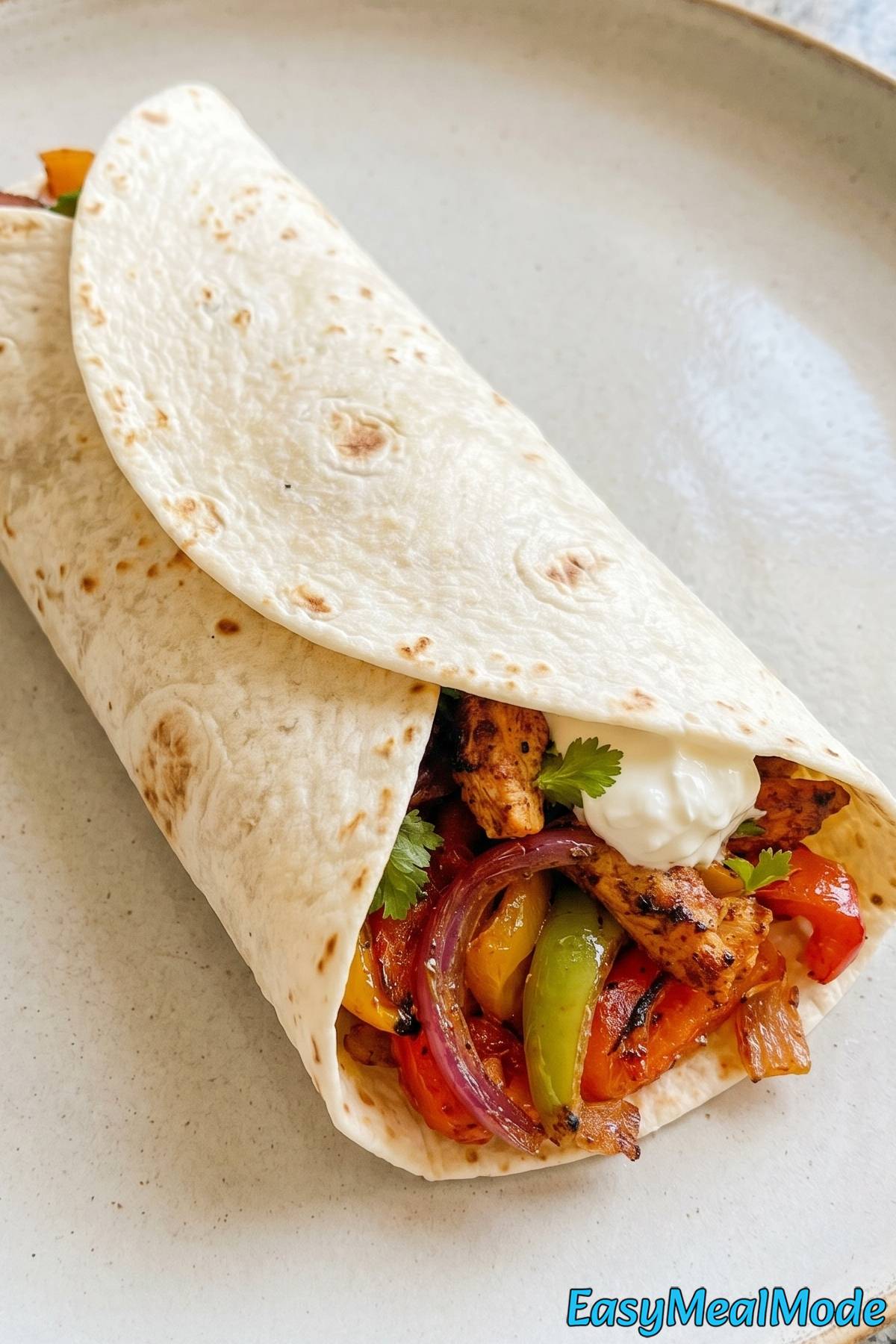 Juicy high protein chicken fajitas
