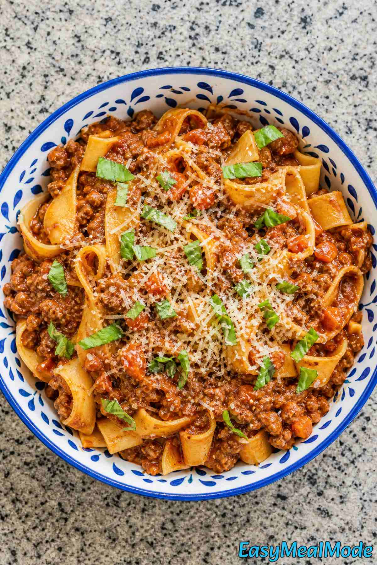 Thick and meaty Instant Pot Bolognese