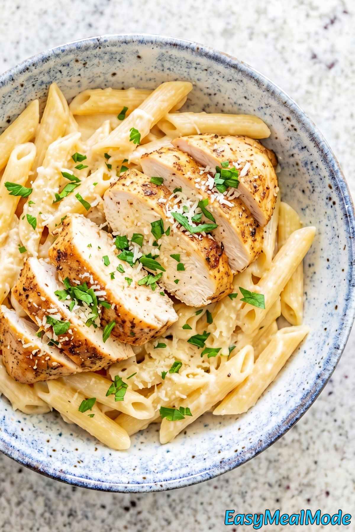 Tender Instant Pot Chicken Alfredo Pasta