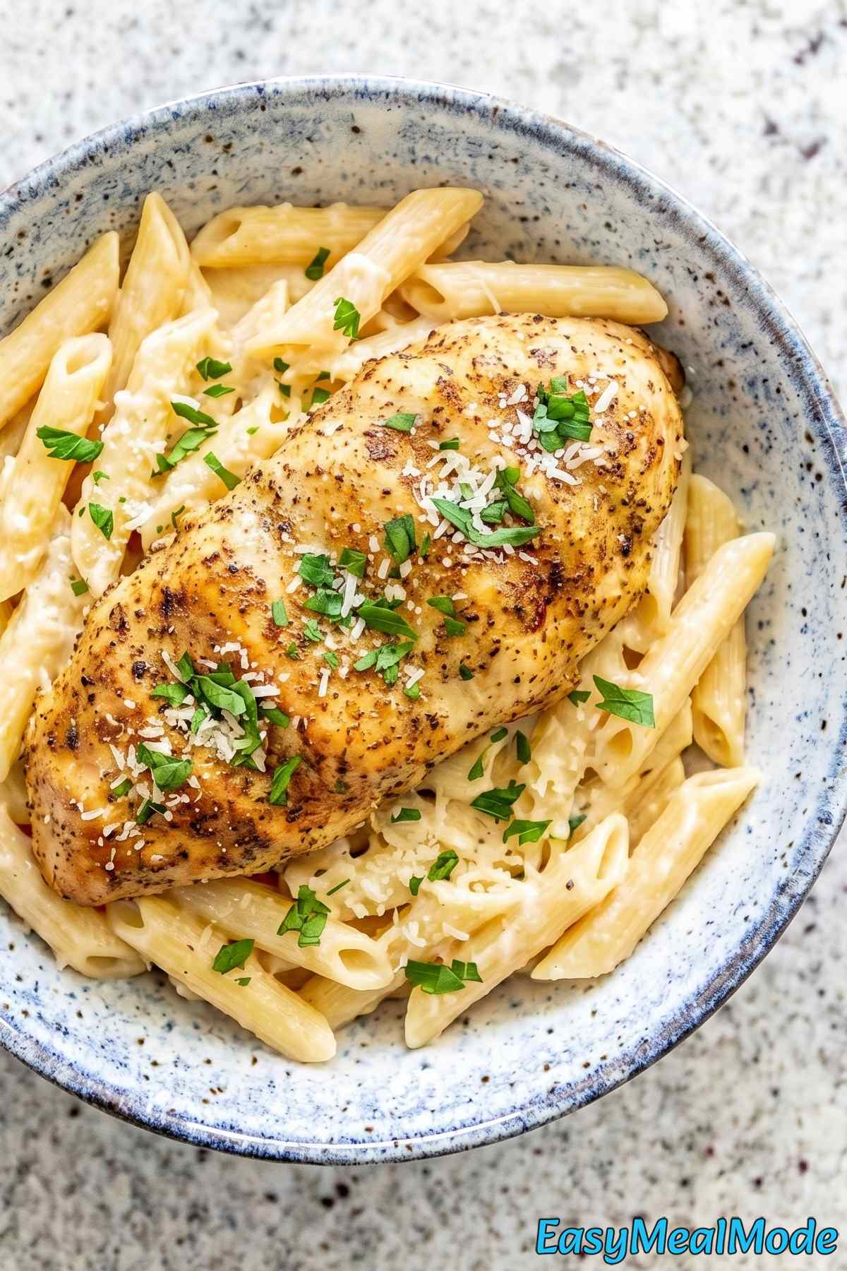 Savory Instant Pot Chicken Alfredo Pasta