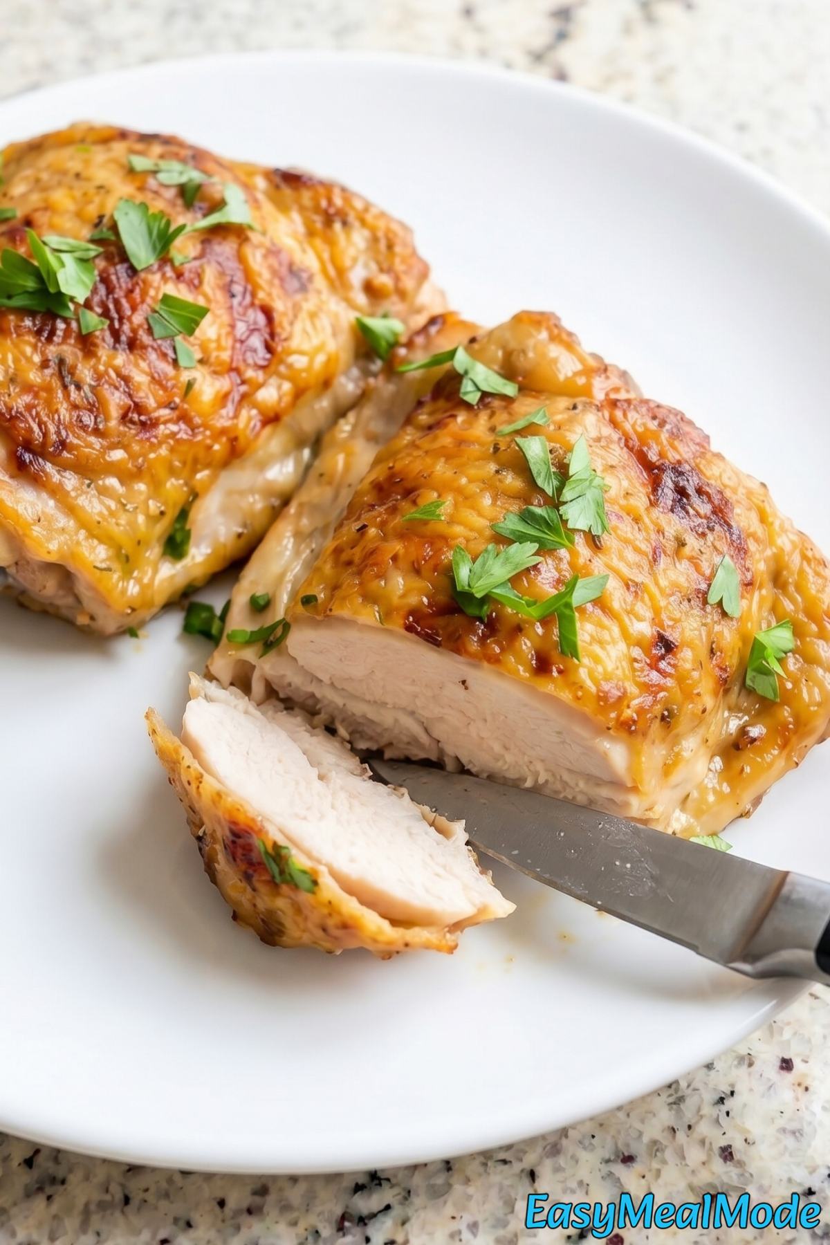 Mouthwatering Instant Pot chicken thighs dish
