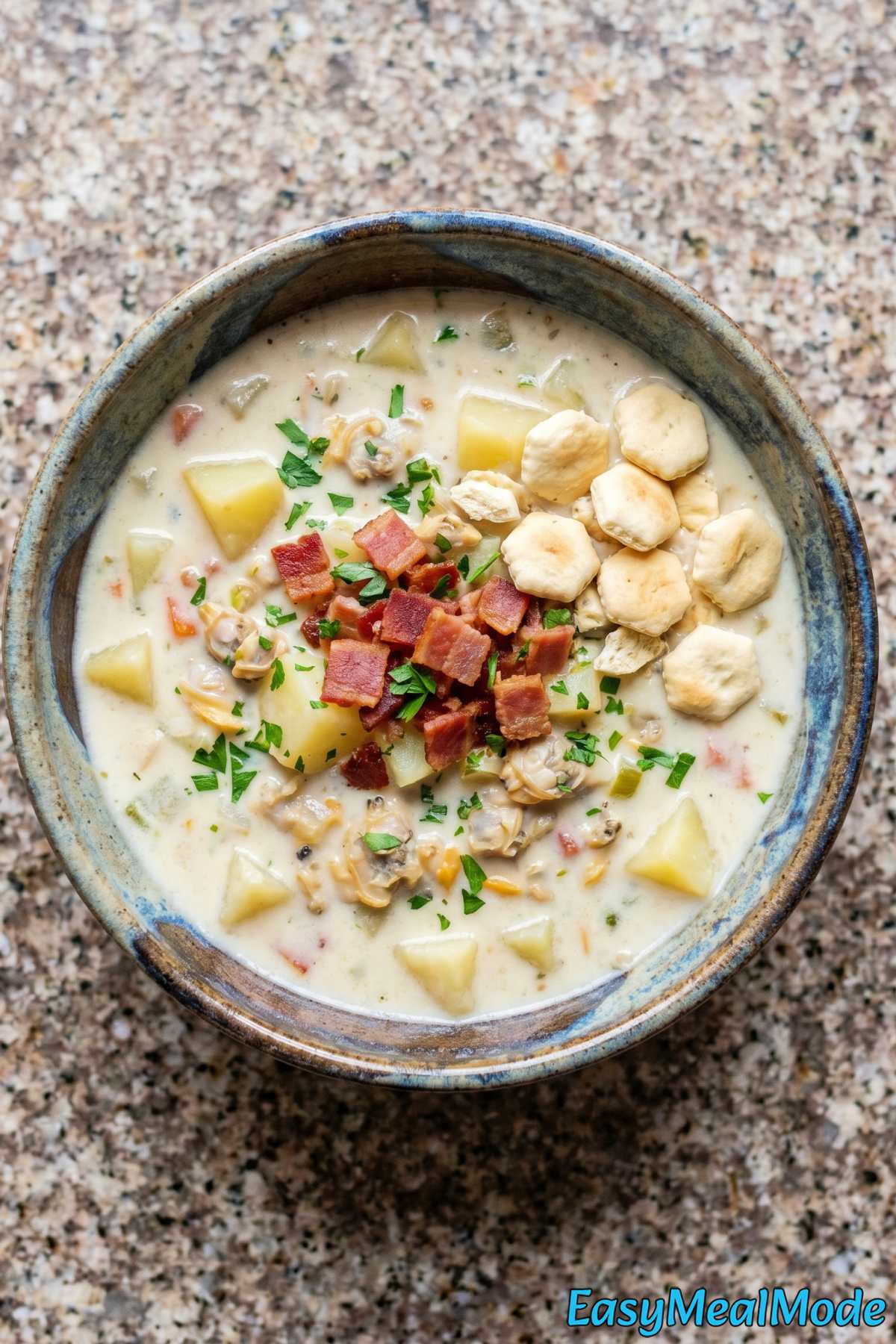 Velvety Instant Pot clam chowder with herbs