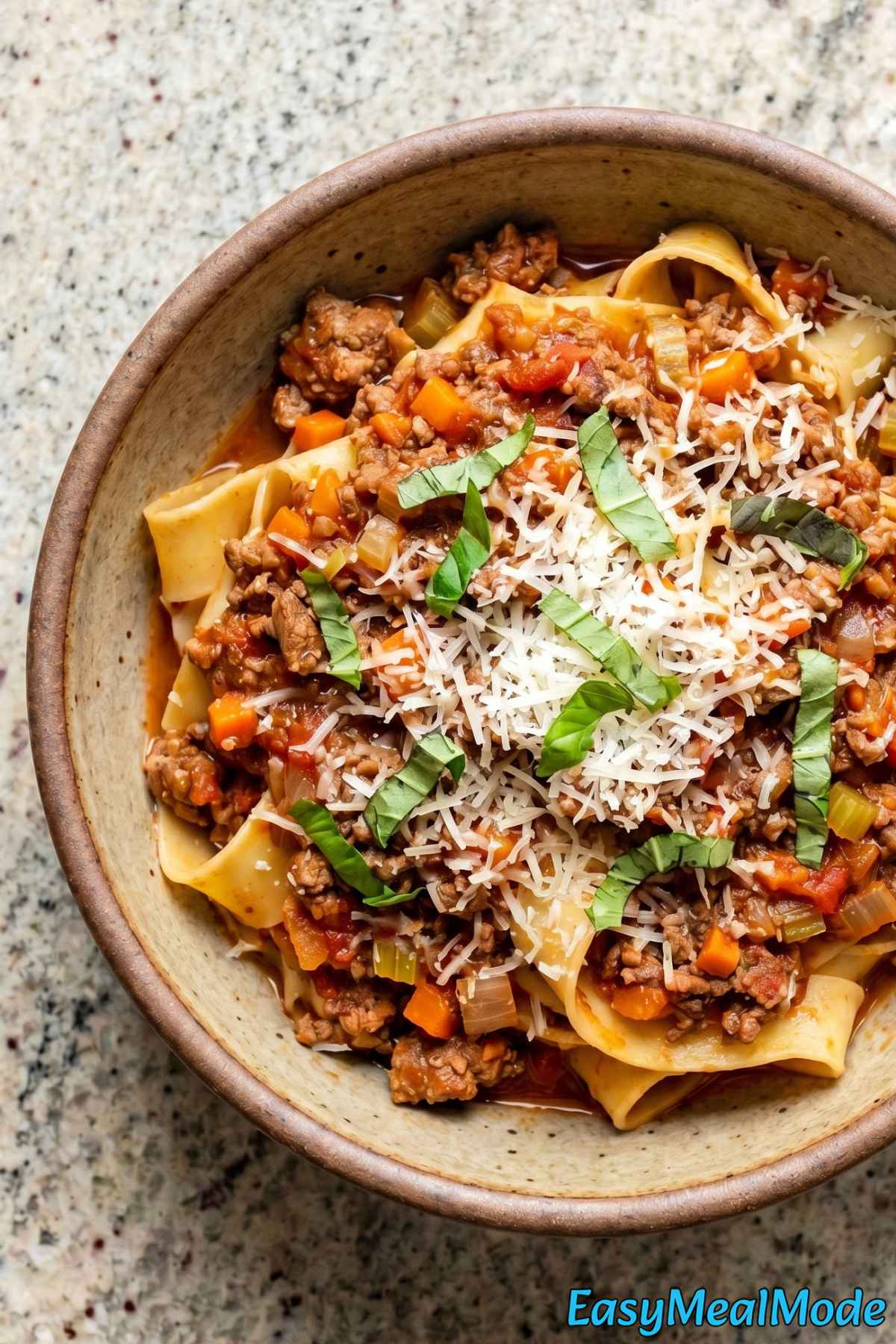 Easy slow cooker bolognese on spaghetti