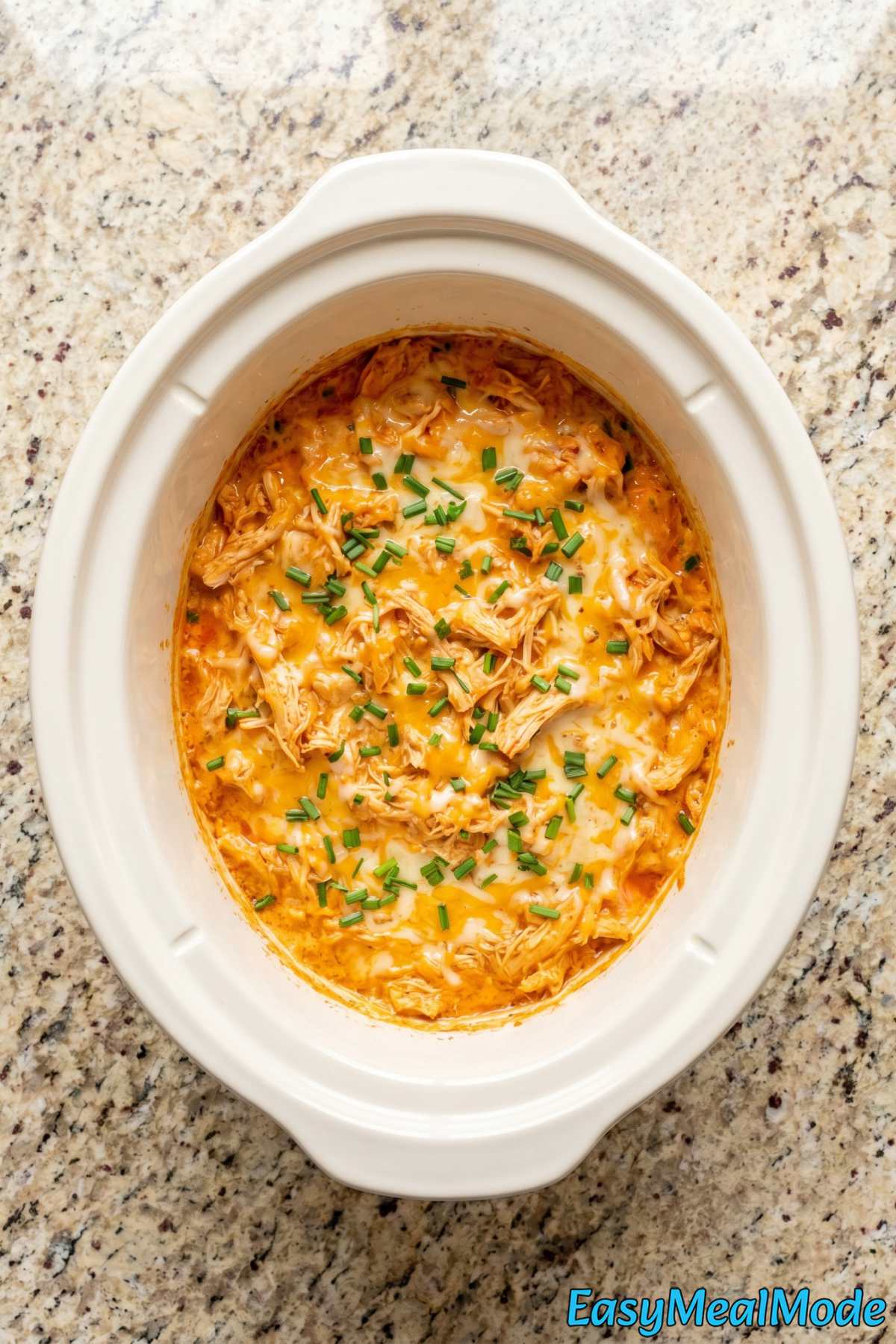 Easy slow cooker buffalo chicken dip