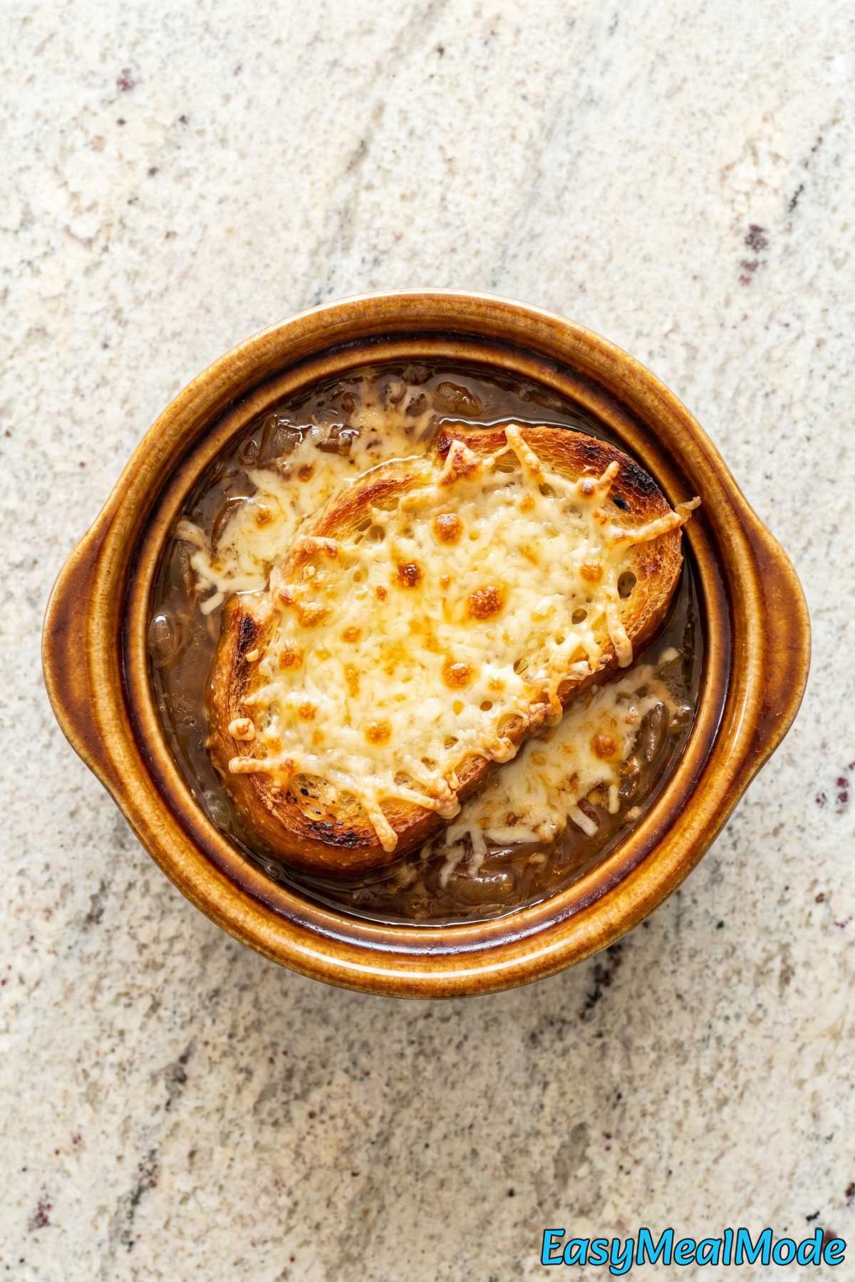 Easy slow cooker French onion soup